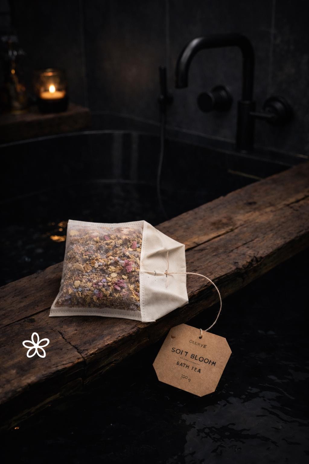SOFT BLOOM Bath Tea · Blumiges Bio Kräuterbad · Sanfte Aromatherapie · Handmade Badetee · 100 g · Waldkräuter · 100 g Wellness
